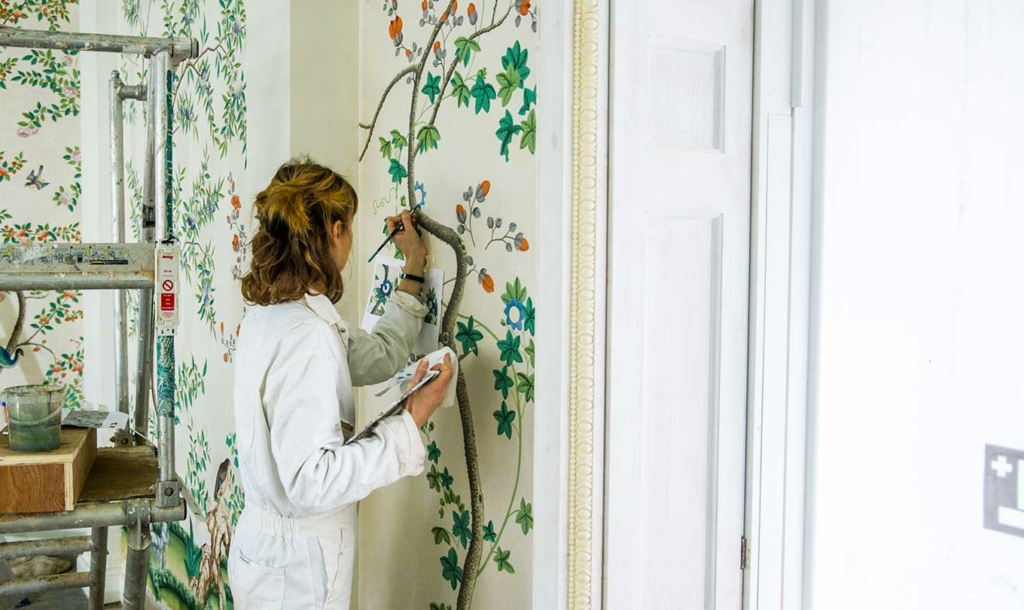 hand-painted Chinese wallpaper in the Upper Drawing Room